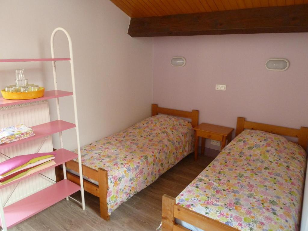 Gite Des Monges Сістерон Номер фото